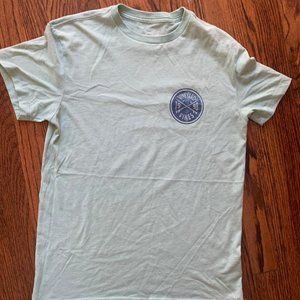 Vinyard Vines    Island T-shirt  boys XS